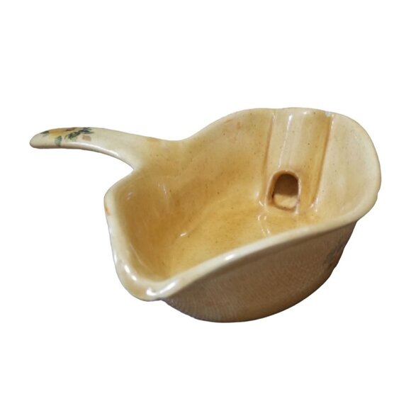 Vintage Hand-Painted Floral Ceramic Gravy Boat With Handle & Pour Spout 8"x8"x2. - Picture 7 of 7